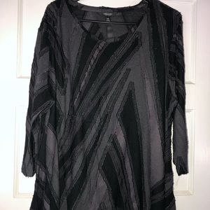 NWOT Simply Vera - Vera Wang women’s shirt